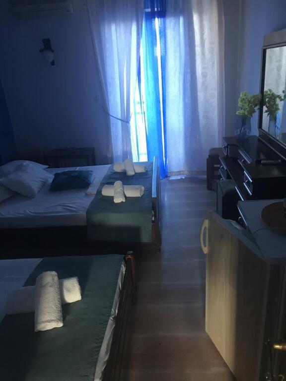 Angela - Zoi Rooms Skiathos-Stadt Exterior foto