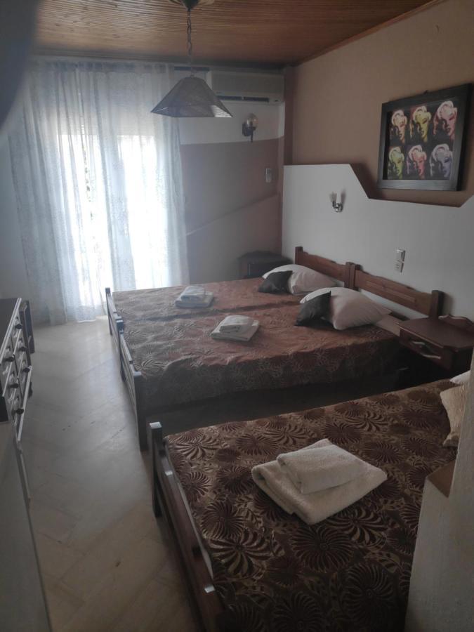 Angela - Zoi Rooms Skiathos-Stadt Exterior foto