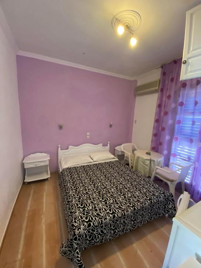 Angela - Zoi Rooms Skiathos-Stadt Exterior foto