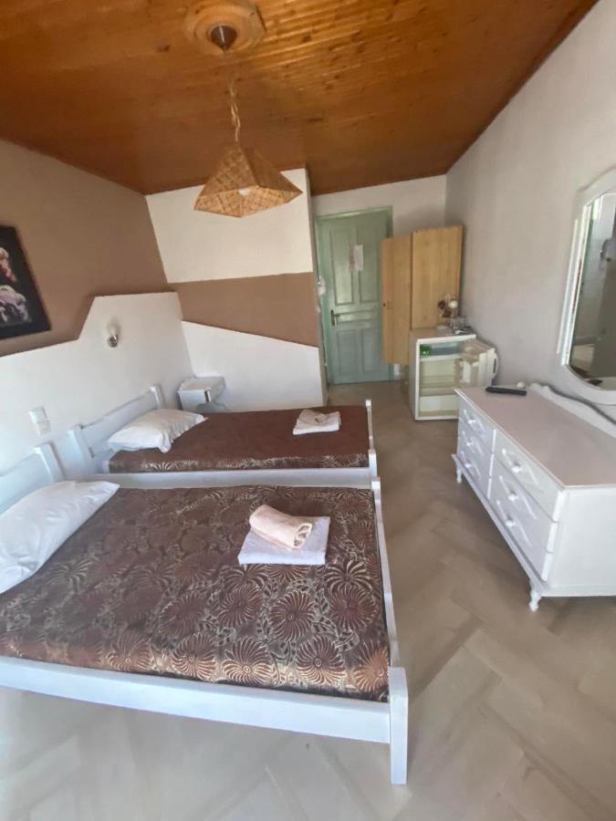 Angela - Zoi Rooms Skiathos-Stadt Exterior foto