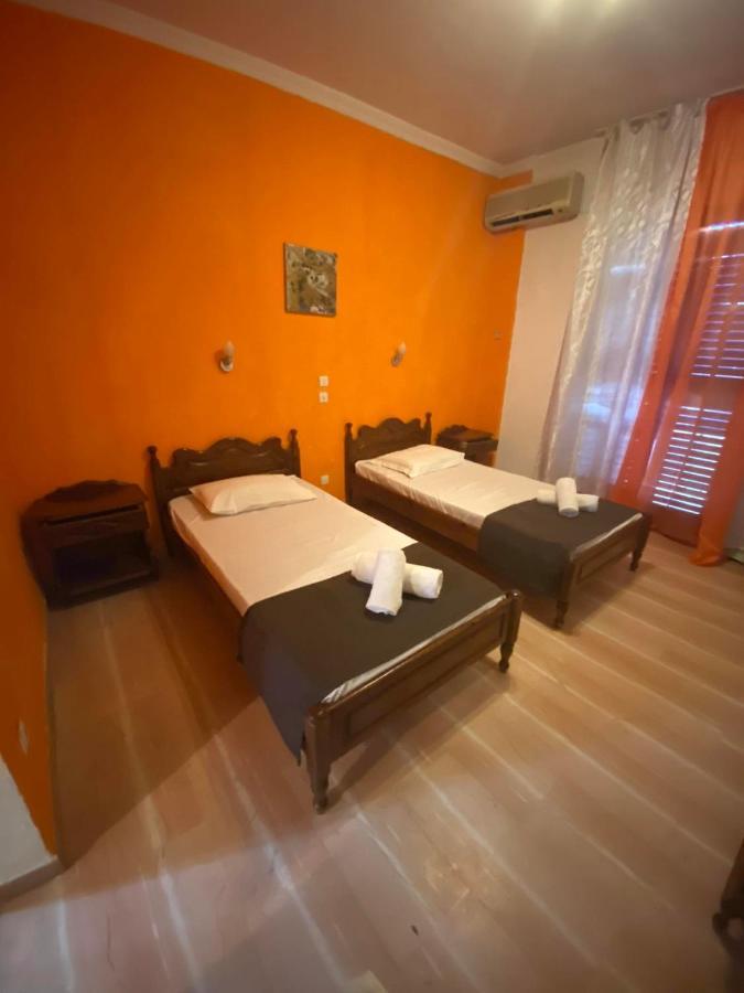 Angela - Zoi Rooms Skiathos-Stadt Exterior foto