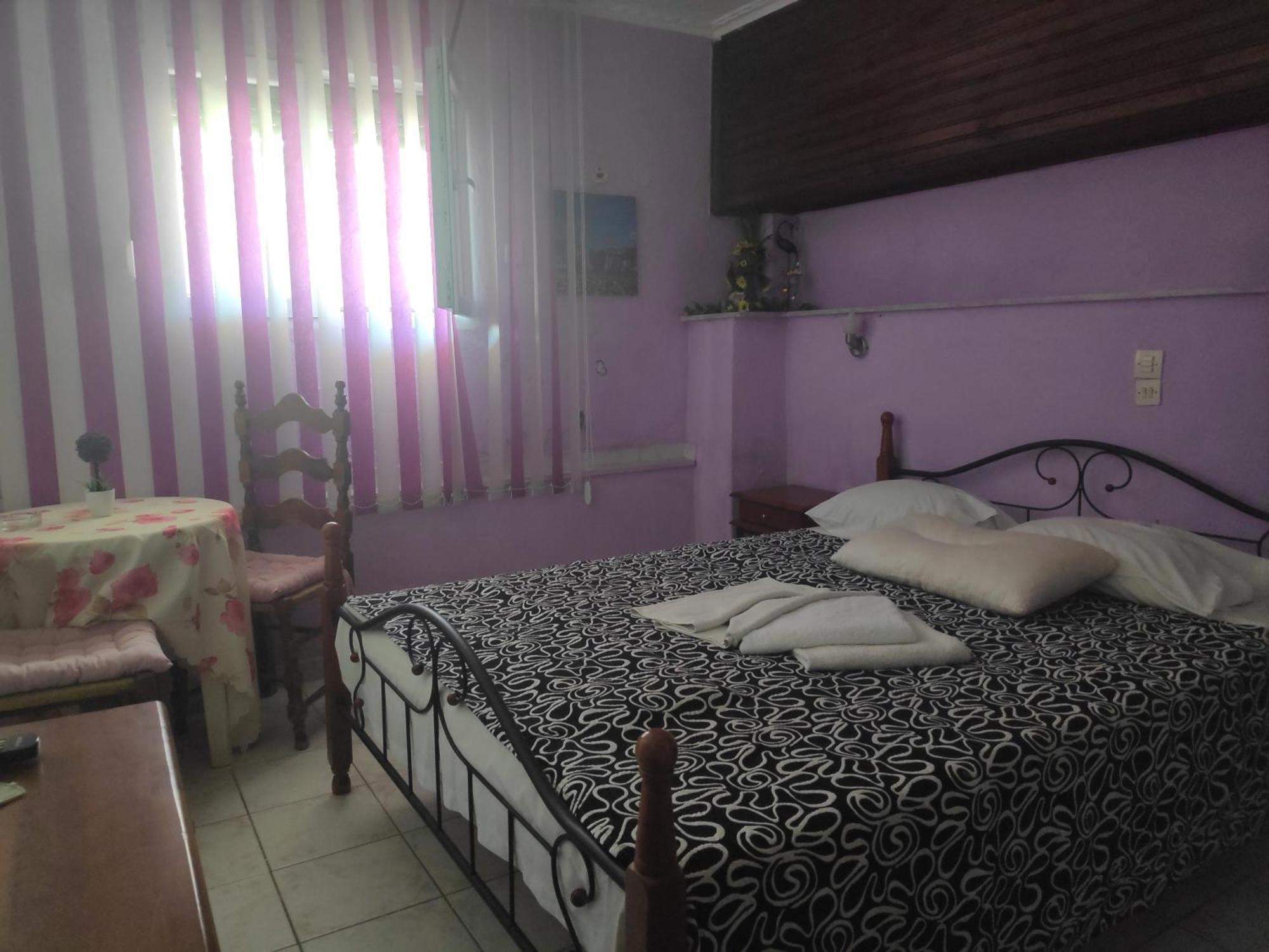 Angela - Zoi Rooms Skiathos-Stadt Zimmer foto